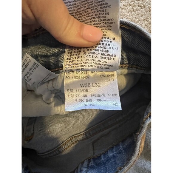 Levis 511 Jeans Mens 36x32 Light Blue Denim Slim Straight - Picture 4 of 4